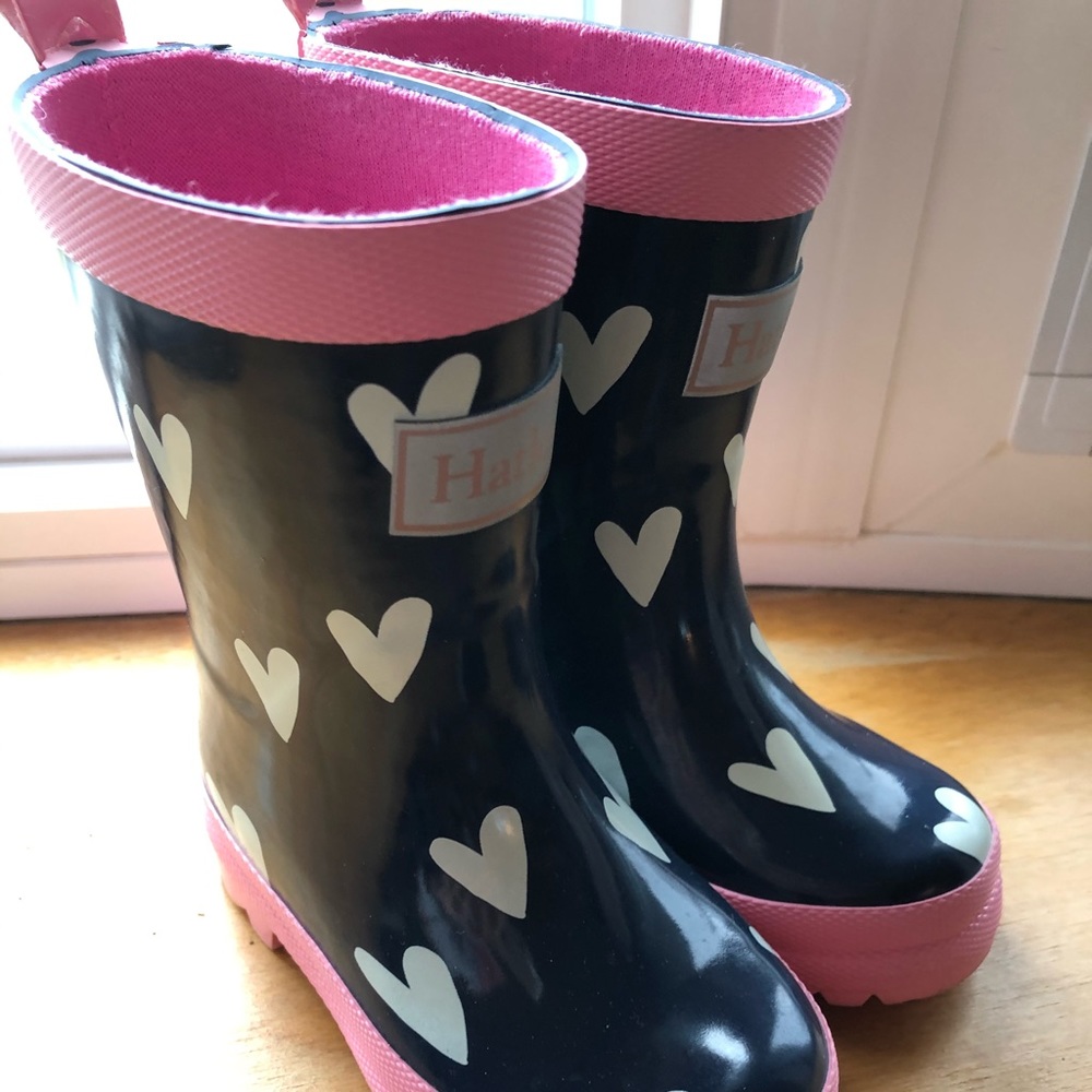 Hatley Rainboots. Blue with hearts